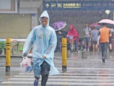 原来，“木兰”是首个由中国网友取名的台风