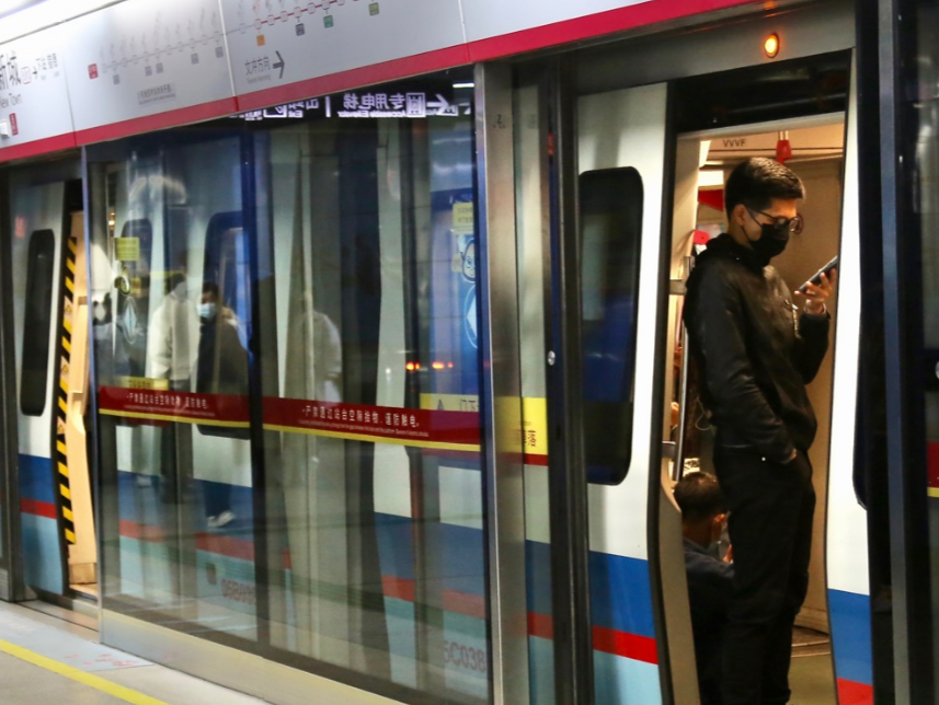  Guangzhou plans three new subway lines to ease the congestion of Metro Lines 3 and 5