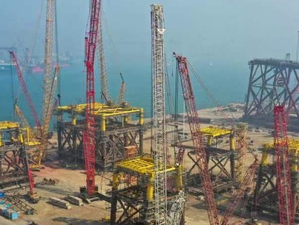 渤海亿吨级大油田工程建设取得新进展：14个单体全面完工