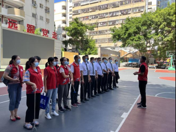 深圳天安社区积极调动志愿者力量，有序推进创文防疫