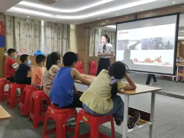 玉塘街道青少年儿童学习党史知识 争当社会主义接班人  