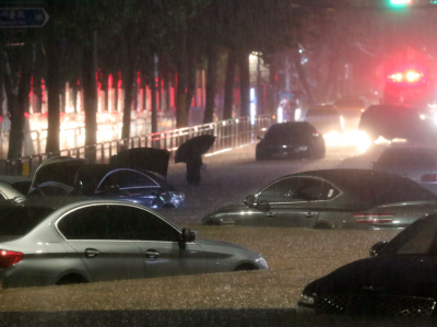 韩国中部地区暴雨致11死、8人失踪、982人受灾
