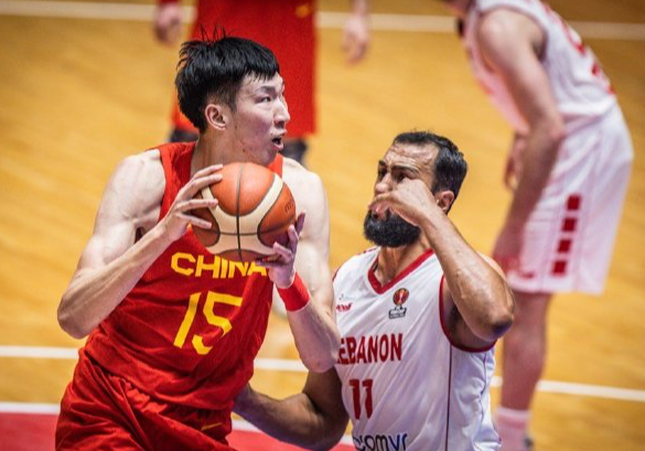 连美国大学男篮都打不过，中国队状态如何？男篮世预赛还能打吗？