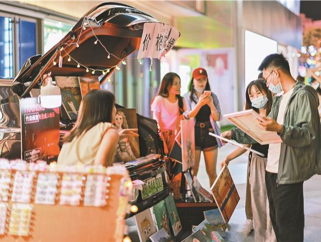 深圳各大商圈推出多样主题活动，让“烟火气”升起来 夜经济燃起来