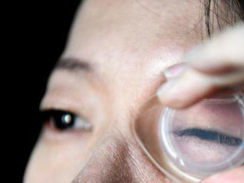 新研究用猪皮做出眼角膜，可恢复视障患者视力