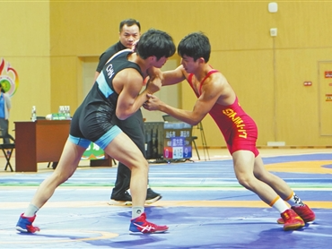 中山选手勇夺冠亚军，省运会男甲古典式摔跤60公斤级项目比赛结束 