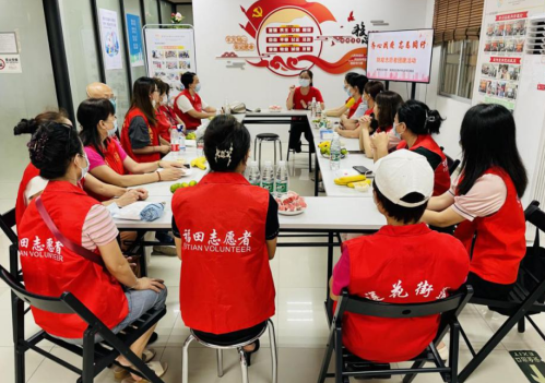 齐心战疫志愿同行，紫荆社区开展志愿者团建活动