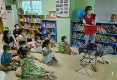 “阅绘本，伴成长”北站社区开展亲子阅读活动