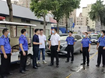 全面防御台风“马鞍”！凤凰街道综合行政执法部门在行动