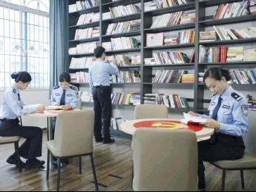 皇岗边检阅览室获评深圳“第二批市直机关党群书吧建设支持单位”
