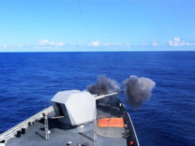 东部战区陆军部队对台湾海峡东部特定区域实施远程火力实弹射击 取得预期效果
