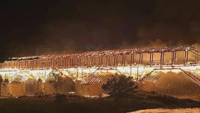 国内最长木拱廊桥万安桥被烧毁，当地公安刑侦部门介入