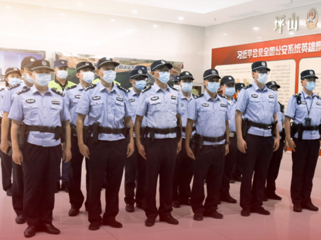 超燃！坪山公安“百日行动”海报来了……