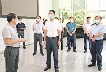宝安区政协到光明区开展重点课题调研 合力构建更优生态 推动制造业高质量发展