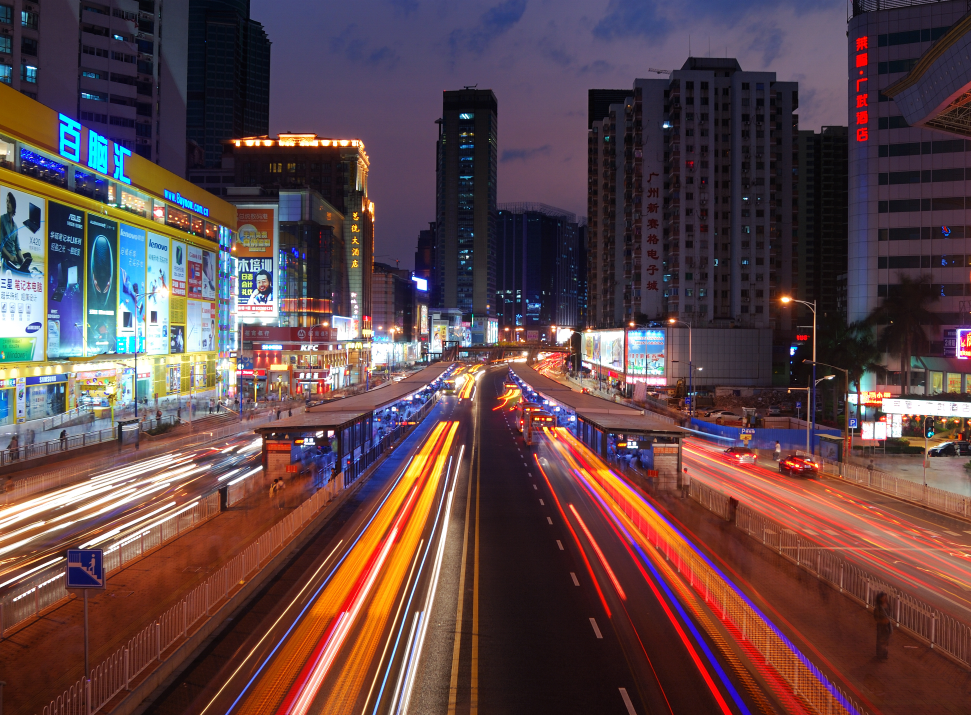国庆假期前一天，广州BRT晚高峰预计16时开始