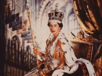 伊丽莎白二世：从公主到女王，一部英国当代史