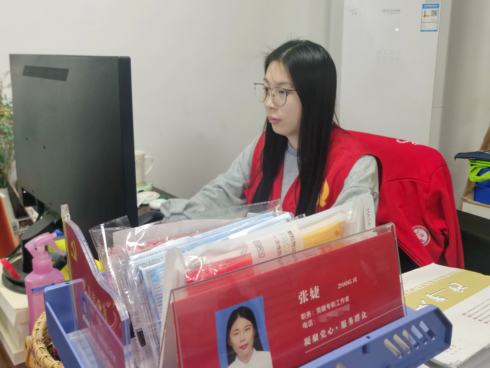 （不发）光明街道东周社区满分服务解决退役士兵党员转接难题