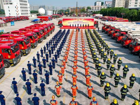 上岗！广州消防56辆新消防车投入到灭火救援安保一线