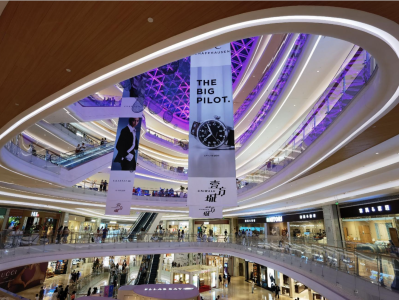 深圳5万平方米以上购物中心超100个