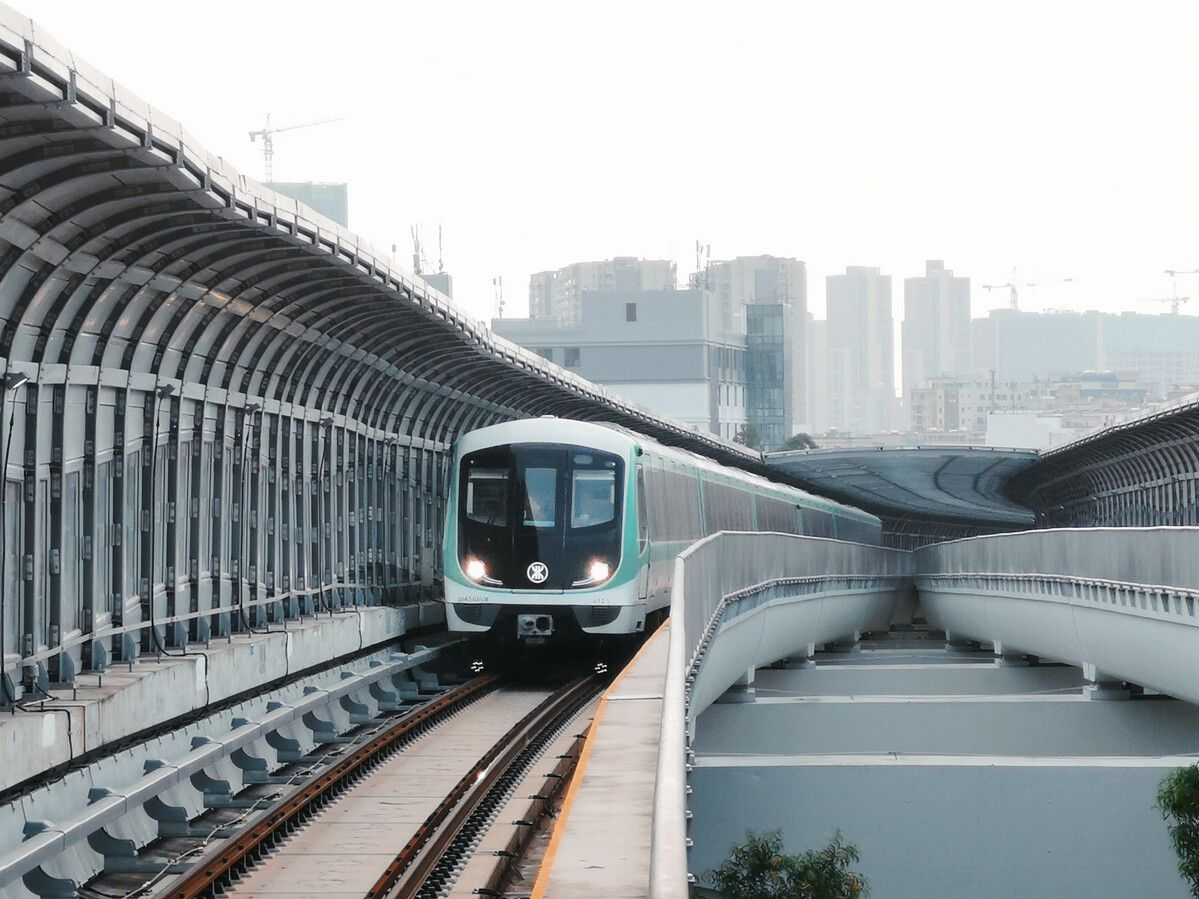 国庆出行更方便 这三天深圳地铁将延长服务一小时