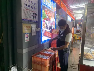 新湖街道开展“三清查一整治”专项行动