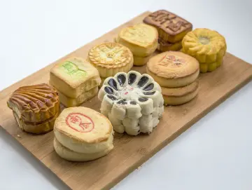 今年月饼有哪些变化？ 价格很亲民 馅料很养生