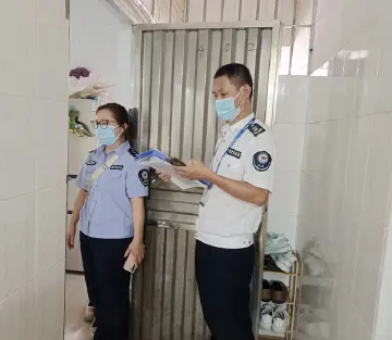 公明街道把牢数据质量关 精准核采织密人口数据网  