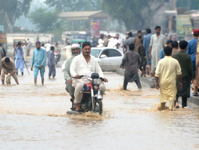 三分之一国土被淹、千万人受灾，巴基斯坦洪灾何以至此