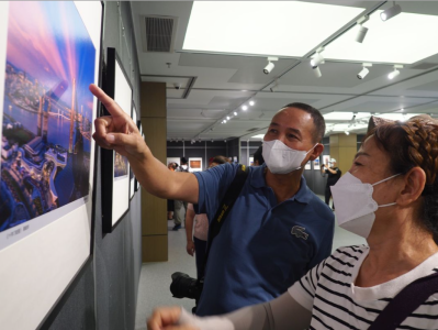 “珠澳摄影艺术交流作品展”在珠海金湾区文化馆举行