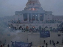 美前总统特朗普称若再次当选将考虑赦免国会大厦骚乱参与者