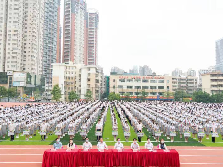 深圳中学初中部新校园正式启用
