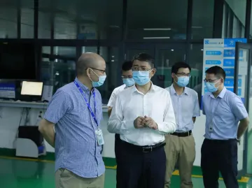 凤凰街道“值守+巡查”确保中秋假期安全稳定有序