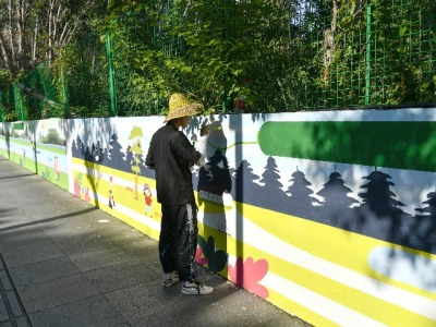 东莞：800米墙面壁画为城市形象添彩