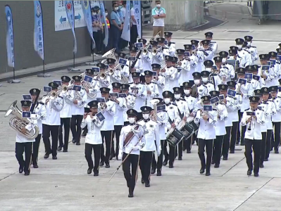 香港举行中式步操汇演迎国庆