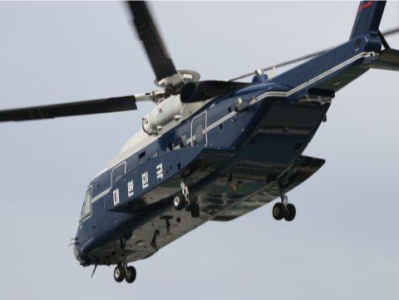 韩国总统专用直升机降落时撞树：系“高龄”机 从美国采购