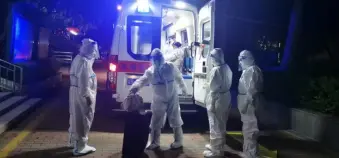 “羊水快破了”“救护车马上来”多方接力为高风险区临产孕妇开辟生命通道