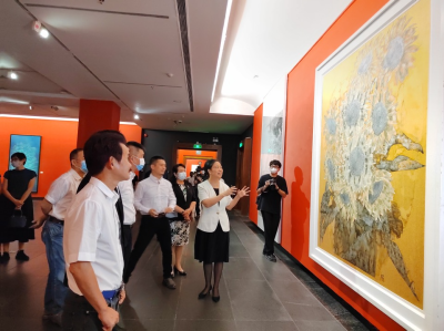 广东喜迎党的二十大美术作品展在穗开幕，300件作品呈现新时代岭南新气象     