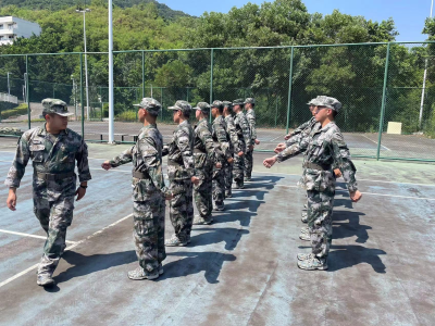 大鹏新区南澳武装部组织预定新兵开展役前教育训练