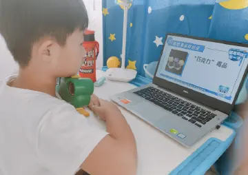 马田街道组织各学校上好新学期禁毒团课第一课