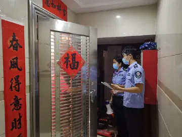 公明街道网格员带伤坚守“疫”线