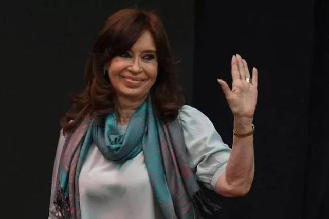 这是2018年11月19日在阿根廷布宜诺斯艾利斯拍摄的阿根廷前总统克里斯蒂娜的资料照片。新华社/法新