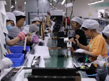 深圳：“她力量”建功新时代