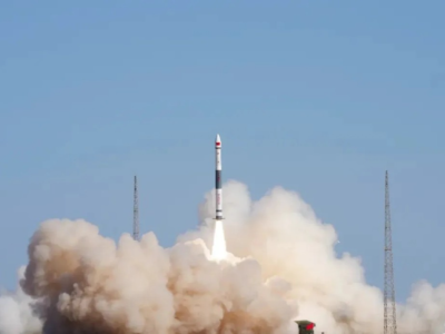 哈工大研制的首颗导航卫星成功发射！
