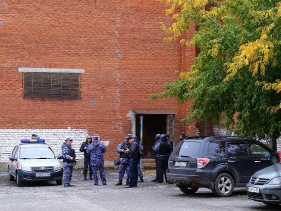 俄发生校园枪击事件15人遇害