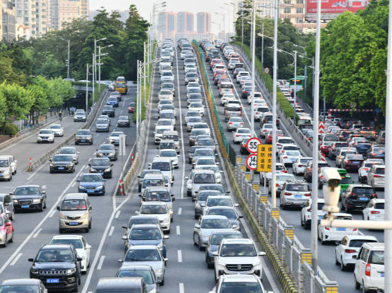 国庆出行车流29日起陆续启动，高峰期推荐走这些路线↓↓