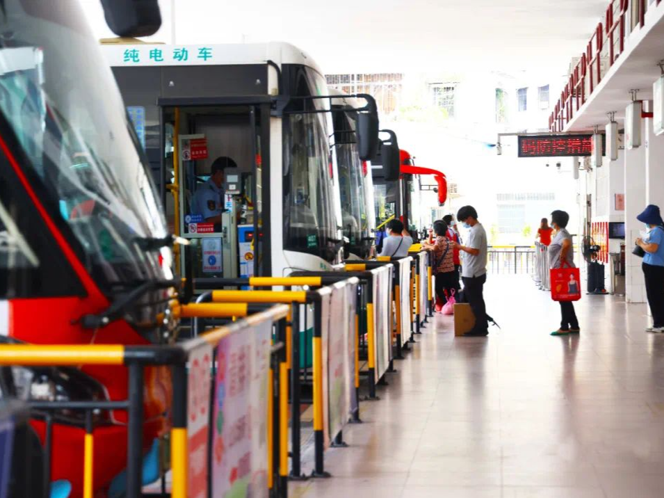 20日起，珠海新增4条勤学公交线路