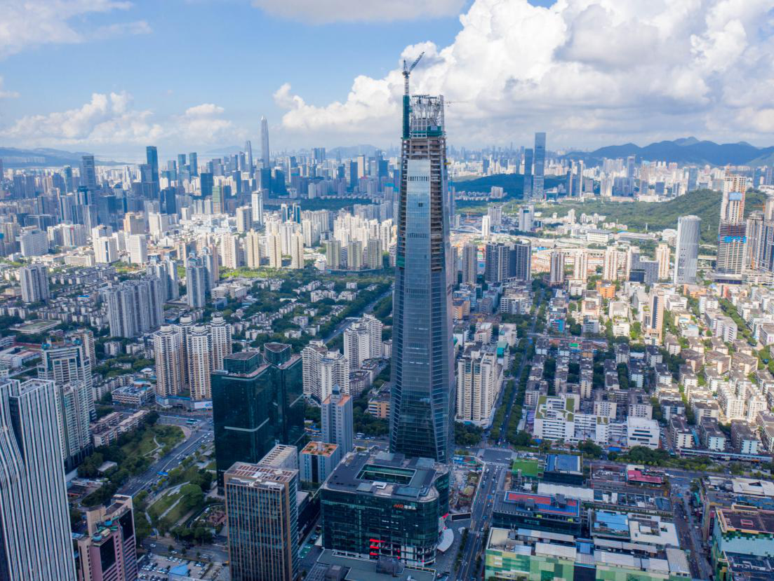 深圳城脉国际金融中心大厦388米天际地标，预计今年12月竣工