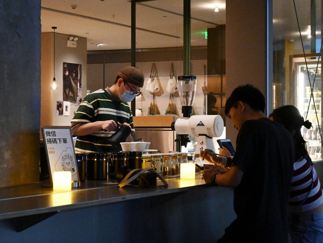 本土品牌加速崛起 深圳咖啡消费市场蓬勃发展