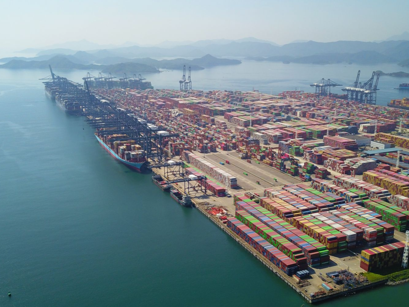 “港口就在厂门口” 盐田国际今年新增4个内陆港、8条航线