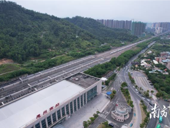 增加1.5对动车组列车！惠州南站实施新的列车运行图